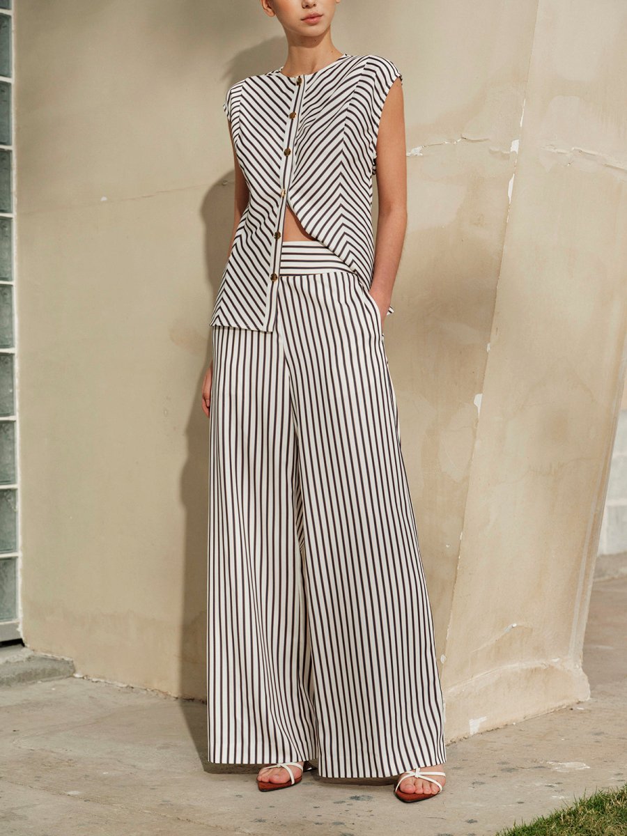 Striped Metal Round-Neck Shirt With Belt