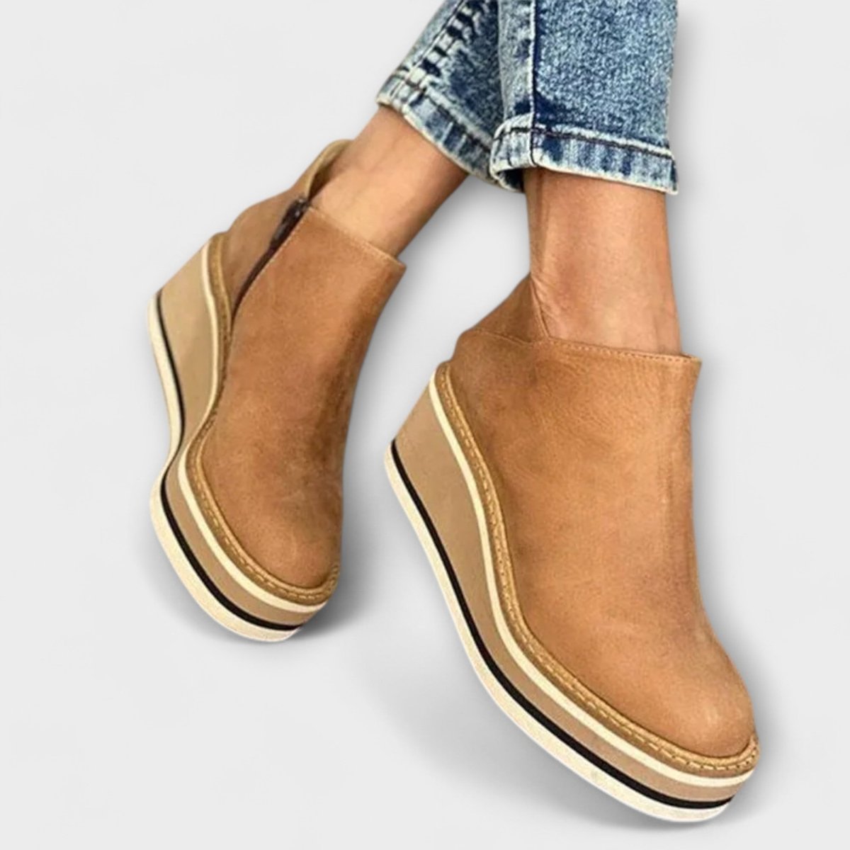 City Wedge Boots